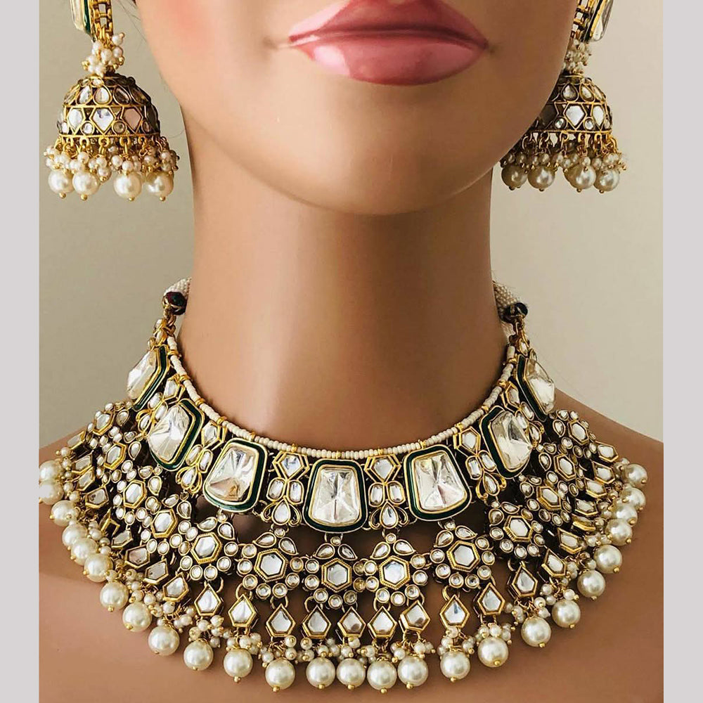 Neetu Art Graceful Kundan Stone Pearl And Beads Choker Necklace Set