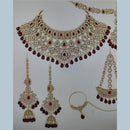 Neetu Art Elegant Kundan Stone And Beads Semi Bridal Necklace Set
