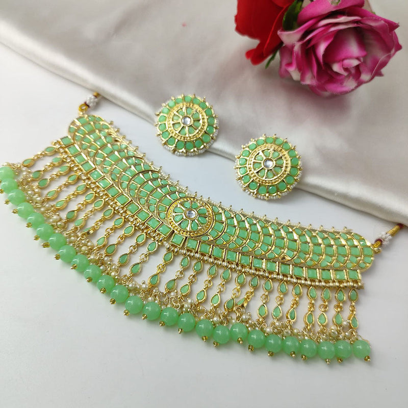 Manisha Jewellery Gold Plated Kundan Stone And Pearls Choker Necklace Set