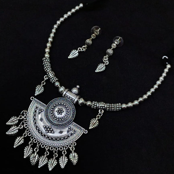 Manisha Jewellery Oxidised Plated Necklace Set