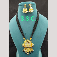 Manisha Jewellery Gold Plated Kundan Stone And Beads Meenakari Necklace Set