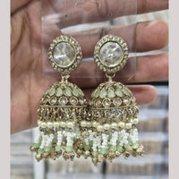 Manisha Jewellery Gold Plated Kundan Stone And Beads Jhumki Earrings