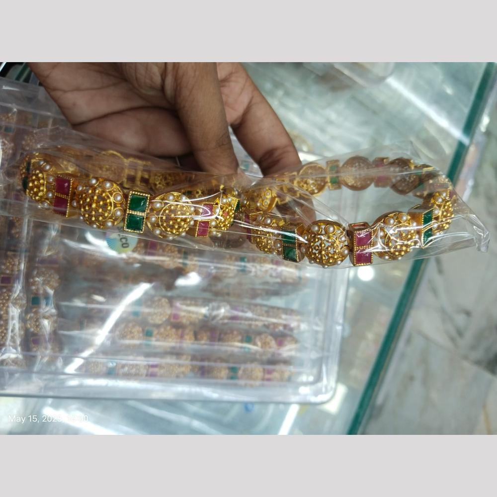 Manisha Jewellery Gold Plated Pota Stone And Pearls Bangles Set