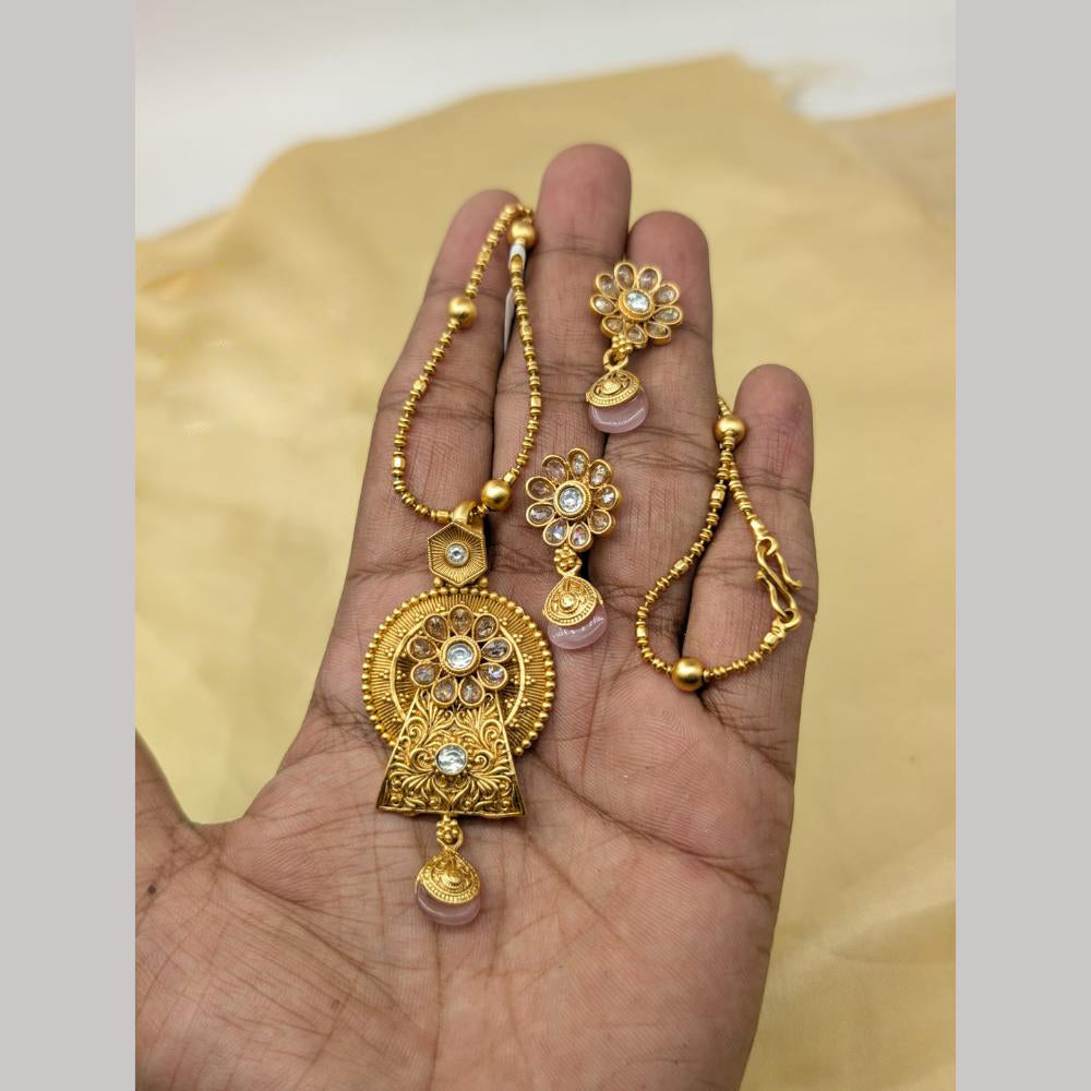 Manisha Jewellery Gold Plated Pota Stone Chain Pendant