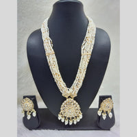 Manisha Jewellery Gold Plated Kundan And Pearls Necklace Set