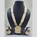 Manisha Jewellery Gold Plated Kundan And Pearls Necklace Set
