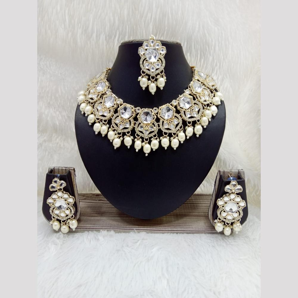 Manisha Jewellery Styled to Sparkle Crystal And Beads Necklace Set