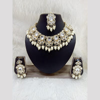 Manisha Jewellery Styled to Sparkle Crystal And Beads Necklace Set