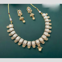 Manisha Jewellery  Grand Pota Stone And Pearl Necklace Set