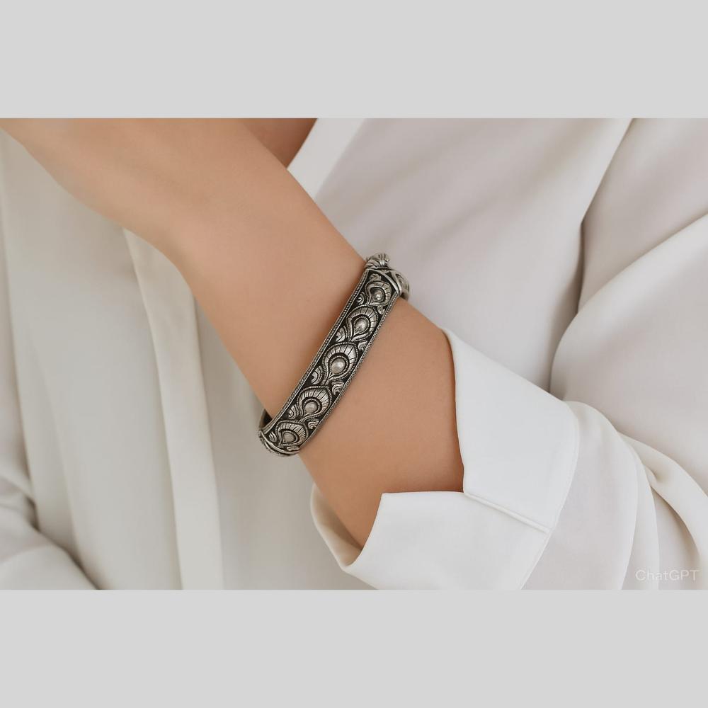 Manisha Jewellery Oxidised Plated Kada