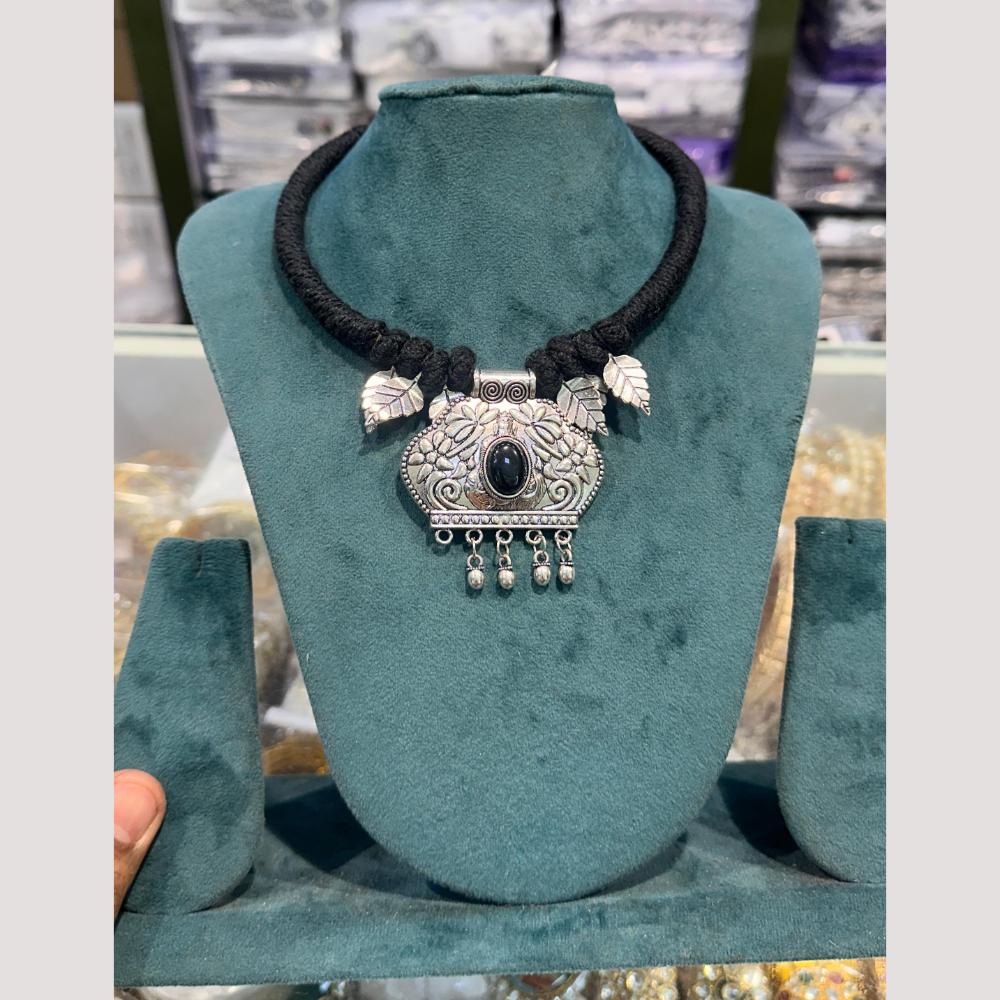 Manisha Jewellery Handcrafted Ethnic Oxidised Necklace Set