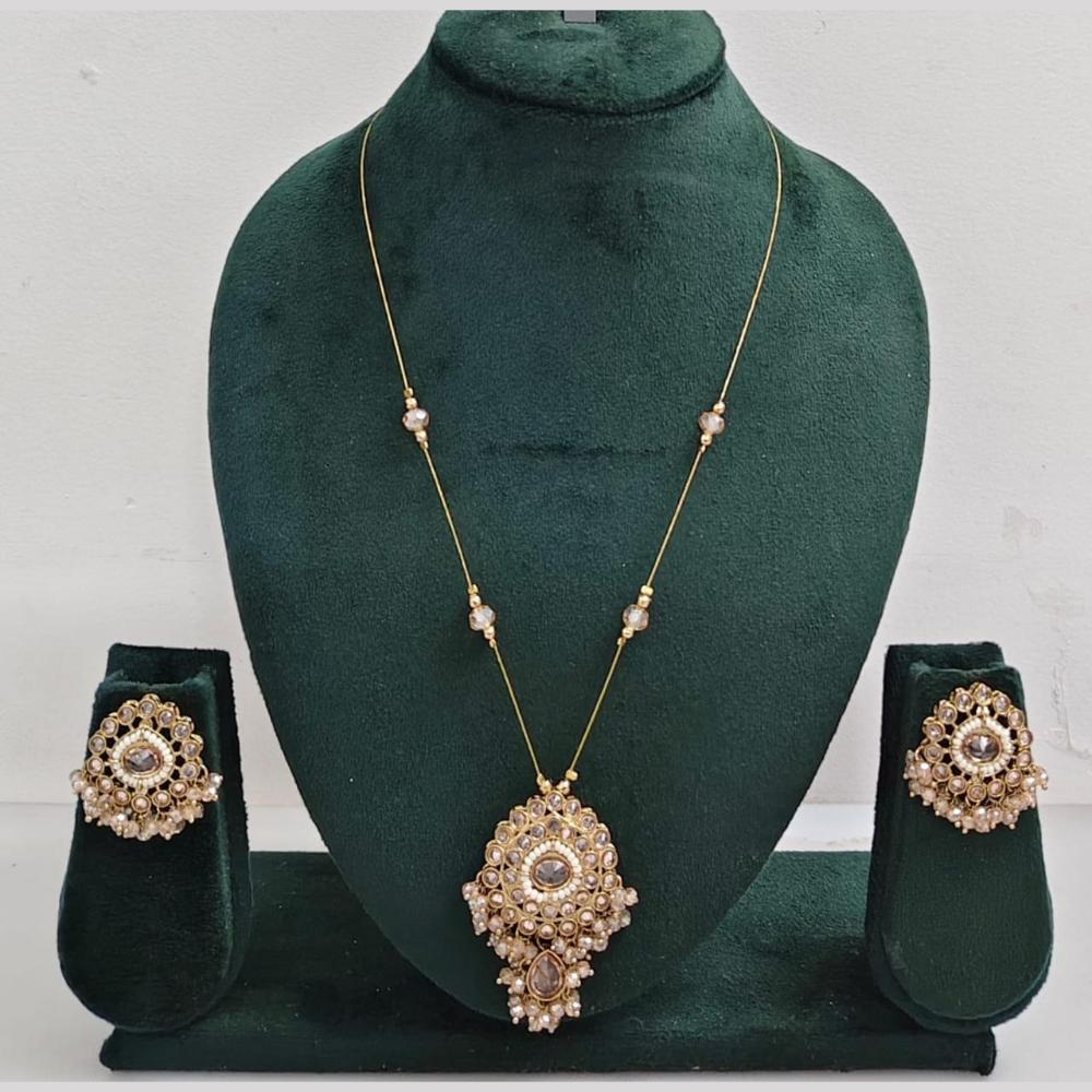 Manisha Jewellery Exclusive New Arrival Stunning Crystal And Pearl Necklace Set