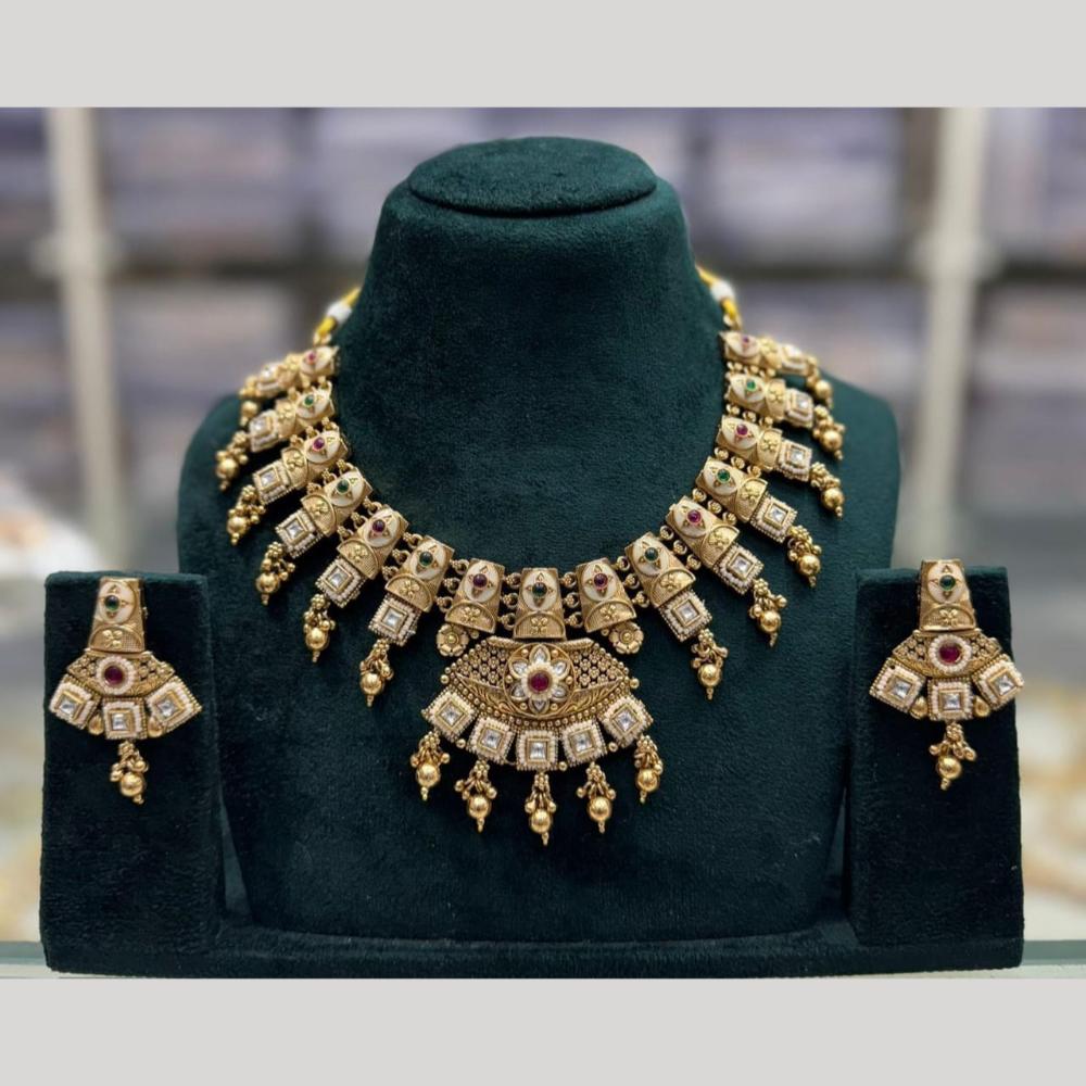 Manisha Jewellery Traditional Kundan Necklace Jewellery Set with Meenakari Detailing