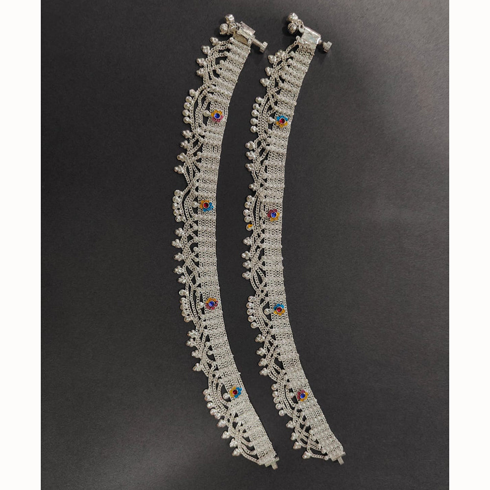 Manisha Jewellery Classic Silver Plated Traditional Payal with Engraved Design for Women & Girls