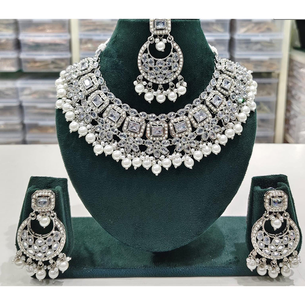 Manisha Jewellery Styled to Shine Crystal Stone And Beads Elegant  Necklace Set