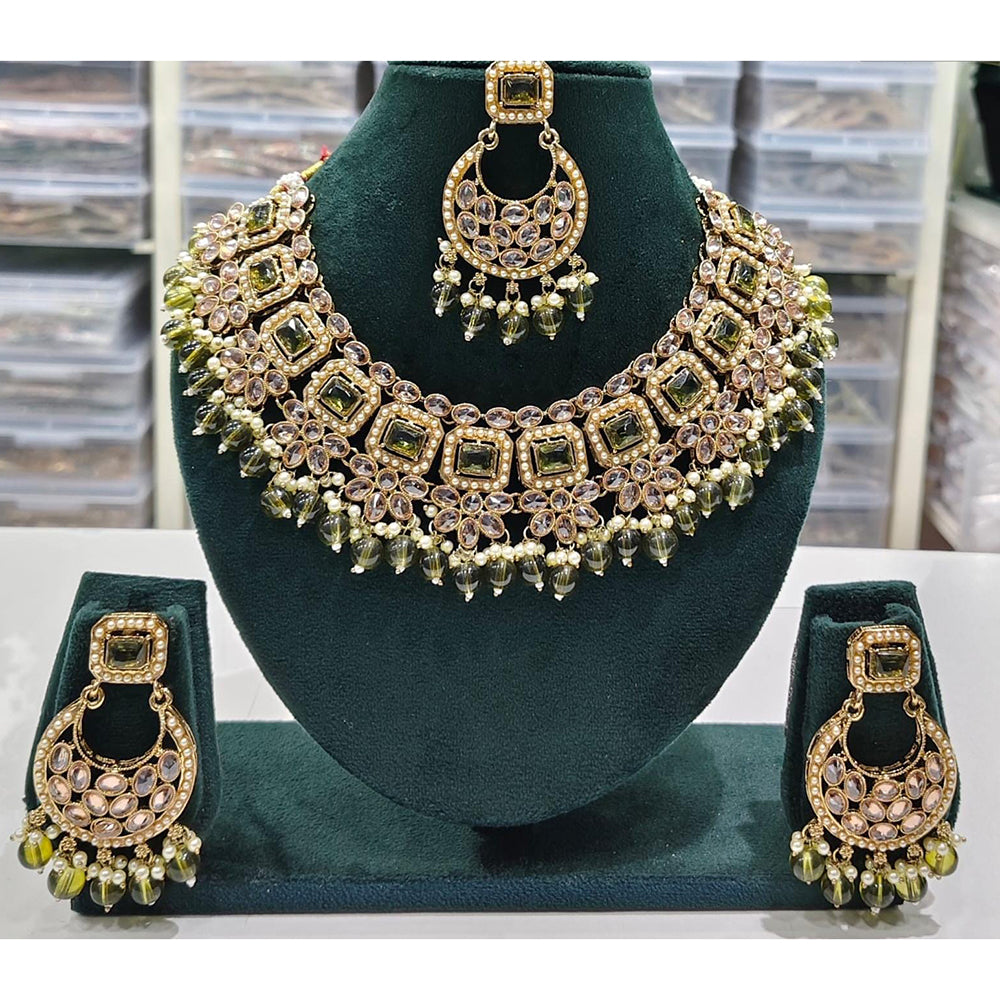 Manisha Jewellery Styled to Shine Crystal Stone And Beads Elegant  Necklace Set