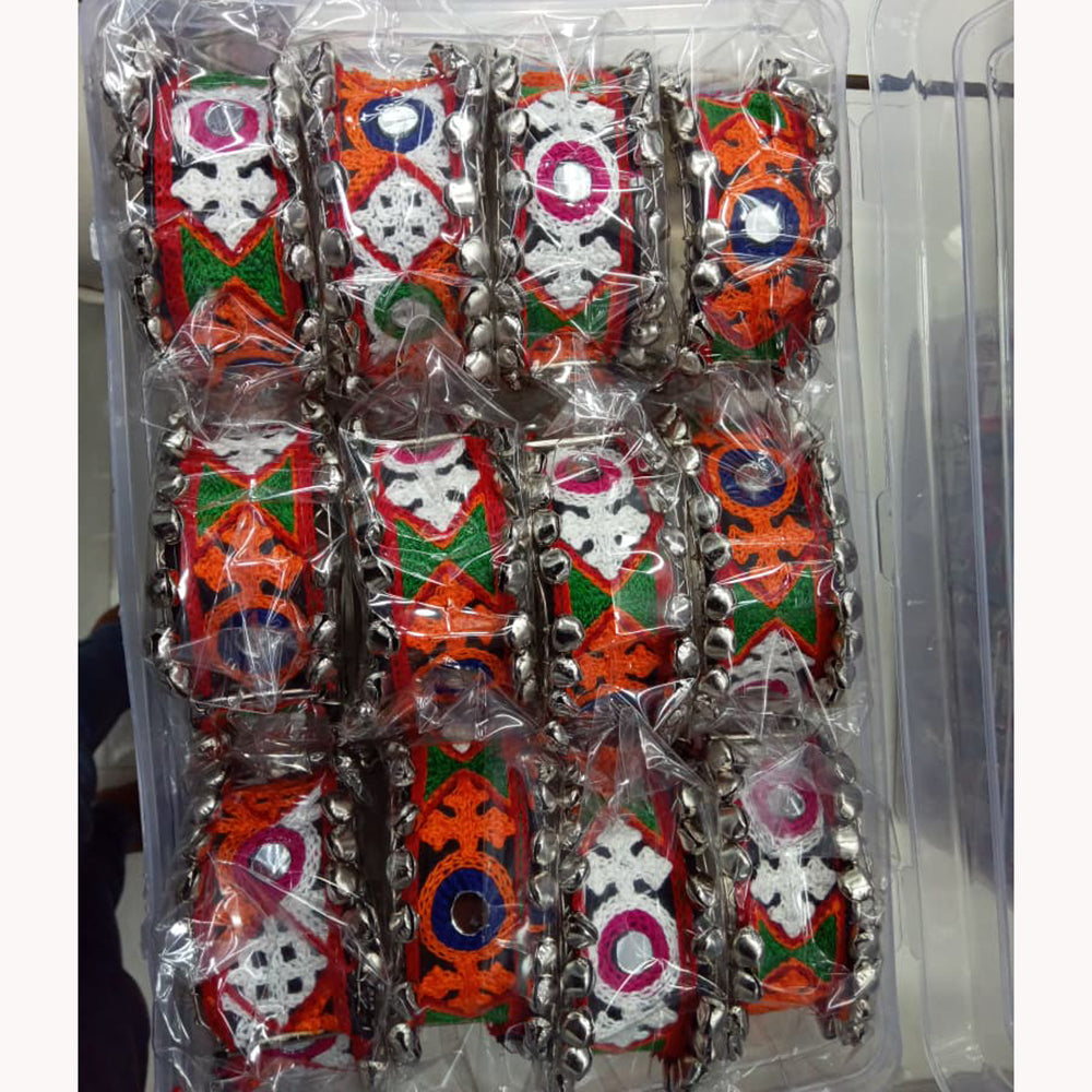 Manisha Jewellery Navratri Special Mirror With Colorfull Thread Work Bracelet