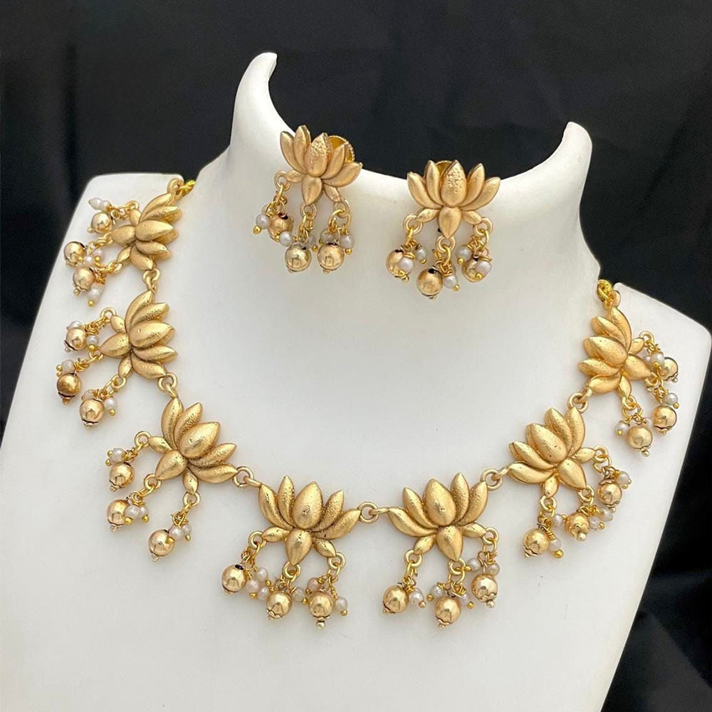 Manisha Jewellery Handcrafted Ethnic Gold Necklace Set with Elegant Lotus Detailing for Cultural Functions
