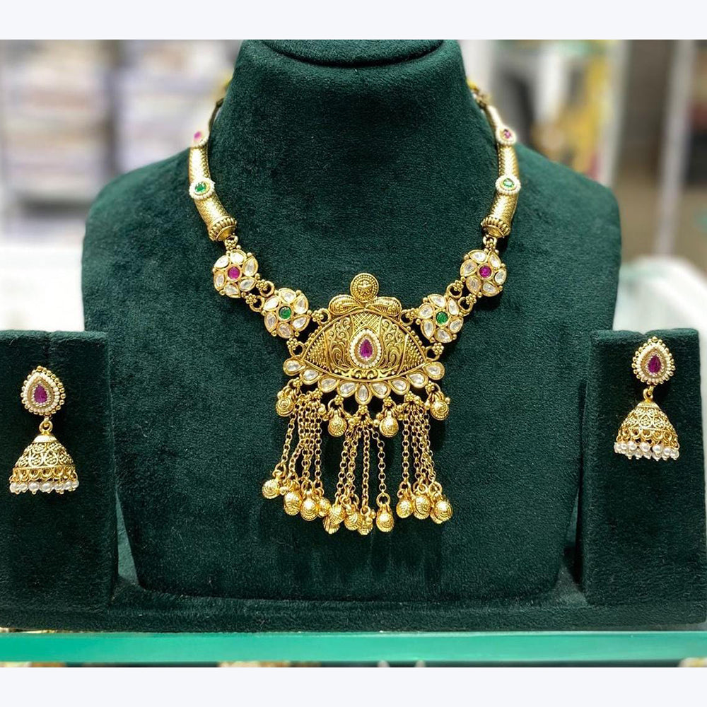 Manisha Jewellery Luxurious Pota and Kundan Choker Necklace with Ghungroo Drops