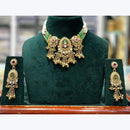 Manisha Jewellery Luxurious Pota and Kundan Choker Necklace with Ghungroo Drops
