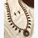 Manisha Jewellery Luxurious  Kundan  And Beads Choker Necklace with Ghungroo Drops
