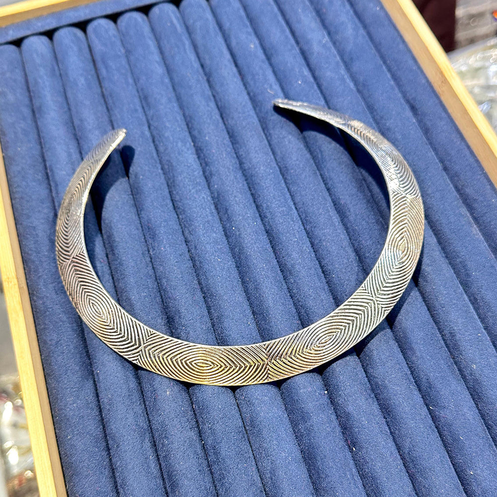 Manisha Jewellery Elegant Oxidised Plated Necklace