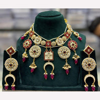 Manisha Jewellery Elegant Vibes Kundan And Pearl Necklace Set