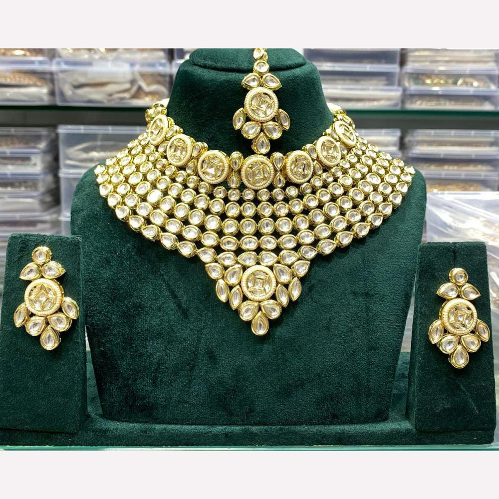 Manisha Jewellery Elegant Vibes Kundan And Pearl Necklace Set