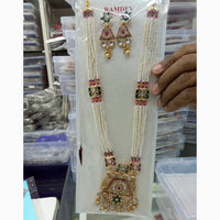 Manisha Jewellery Urban Ethnic Pota Stone And Pearl Necklace Set
