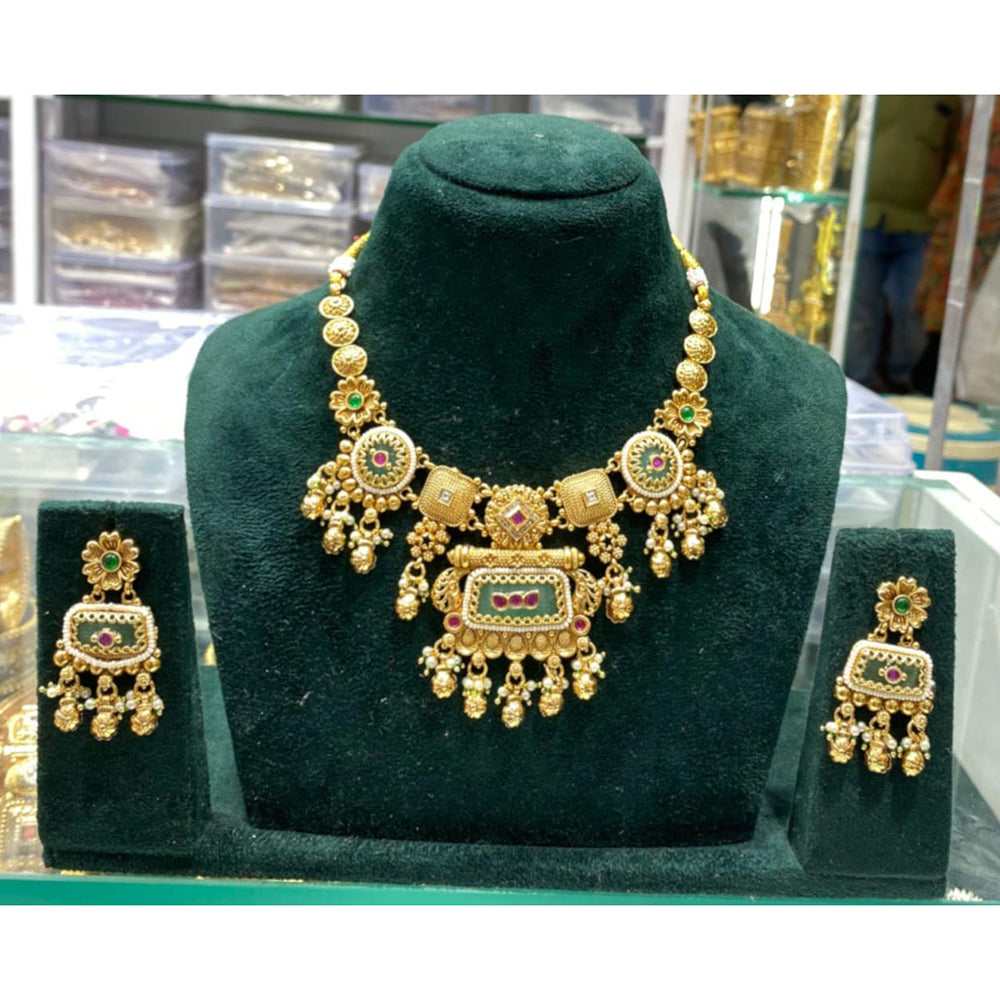 Manisha Jewellery Urban Ethnic Pota Stone And Pearl Necklace Set