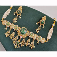 Manisha Jewellery Royal Sparkle Pota Kundan And Pearl Necklace Set
