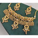 Manisha Jewellery Royal Sparkle Pota Kundan And Pearl Necklace Set