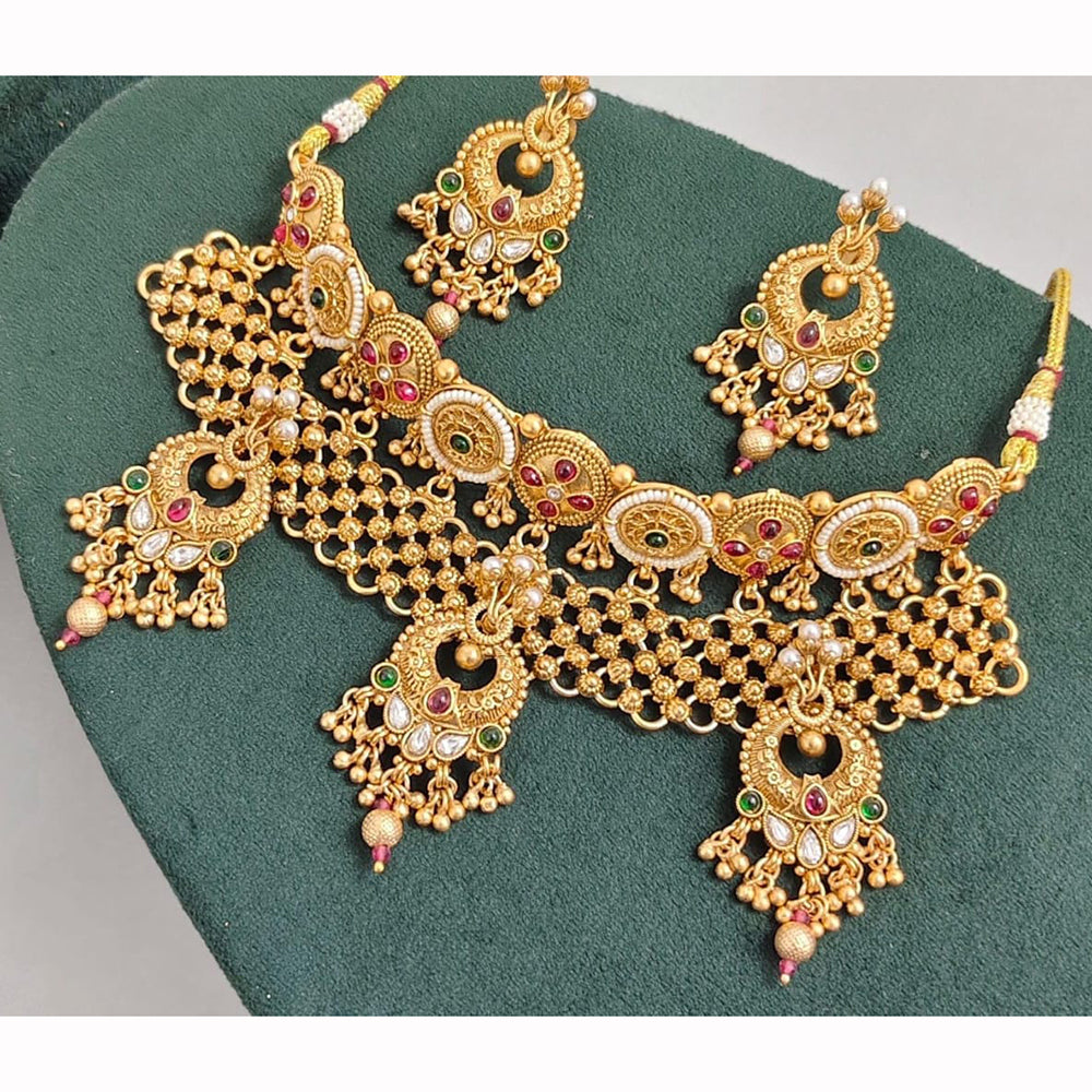 Manisha Jewellery Royal Sparkle Pota Kundan And Pearl Necklace Set
