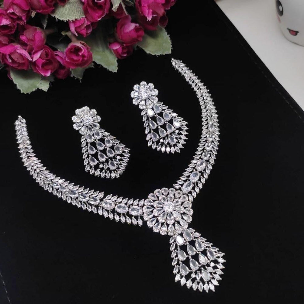 Manisha Jewellery Royal Look American Daimond Necklace Set