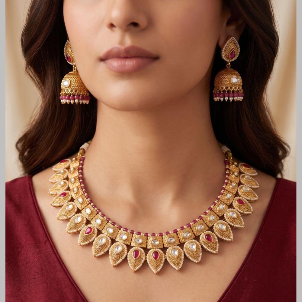 Manisha Jewellery Premium Pota Stone And Pearl Necklace Set