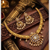Manisha Jewellery Designer Crystal Stone And Beads Necklace Set