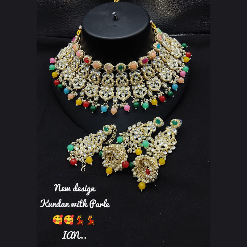 Lucentarts Jewellery Gold Plated Kundan Stone Necklace Set