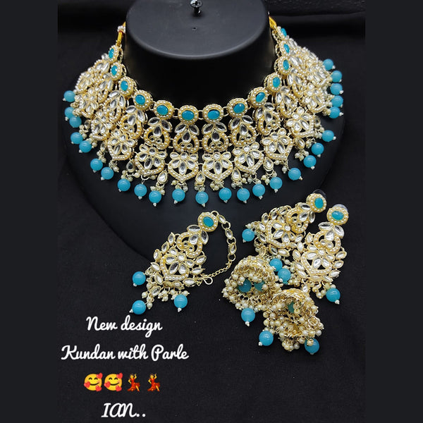 Lucentarts Jewellery Gold Plated Kundan Stone Necklace Set