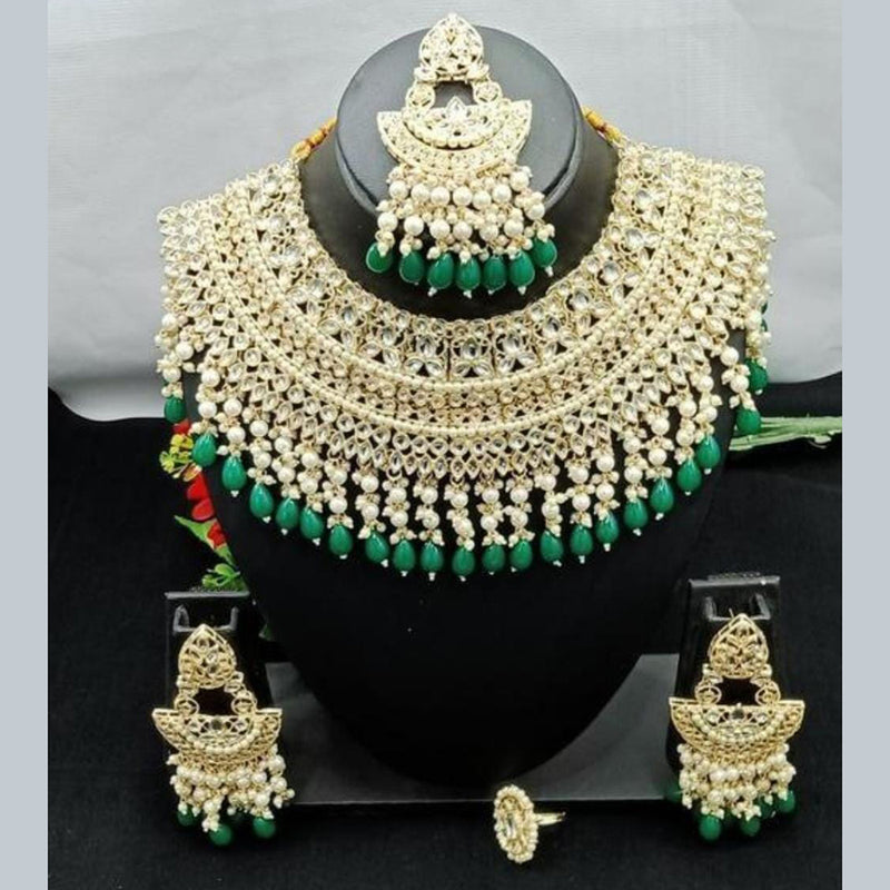 Lucentarts Jewellery Gold Plated Kundan Stone Necklace Set