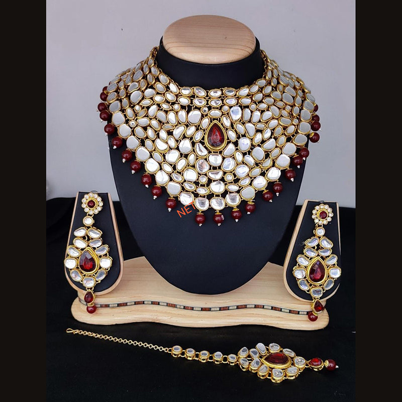 Lucentarts Jewellery Gold Plated Kundan Stone Necklace Set