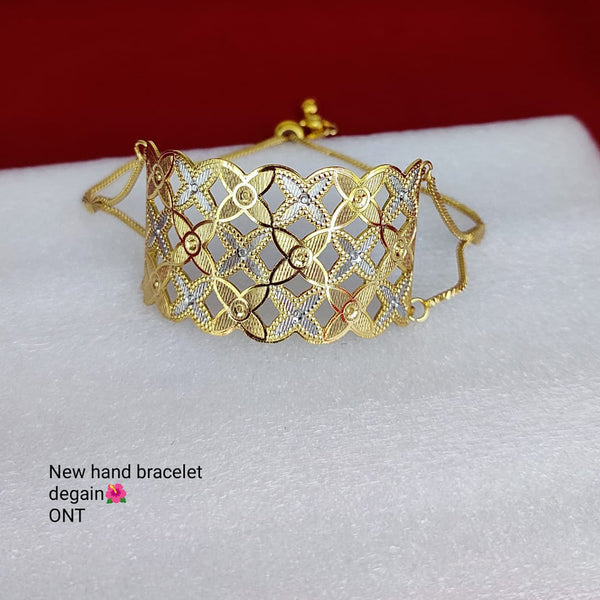 Lucentarts Jewellery Gold Plated Adjustable Bracelet