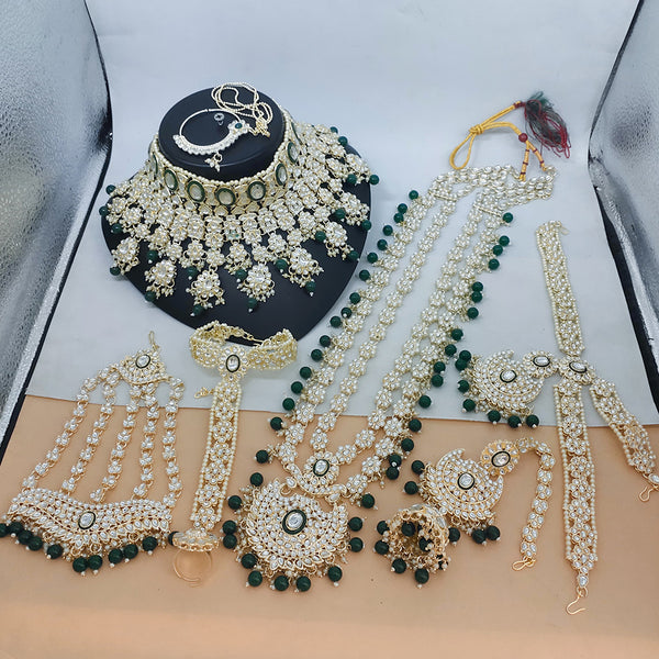 Lucentarts Jewellery Gold Plated Kundan Stone Bridal Set