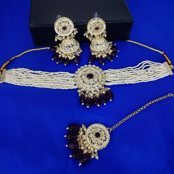 Lucentarts Jewellery Gold Plated Kundan And Pearl Choker Necklace Set