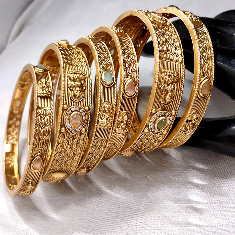 Lucentarts Jewellery Gold Plated Kundan Stone Bangles Set