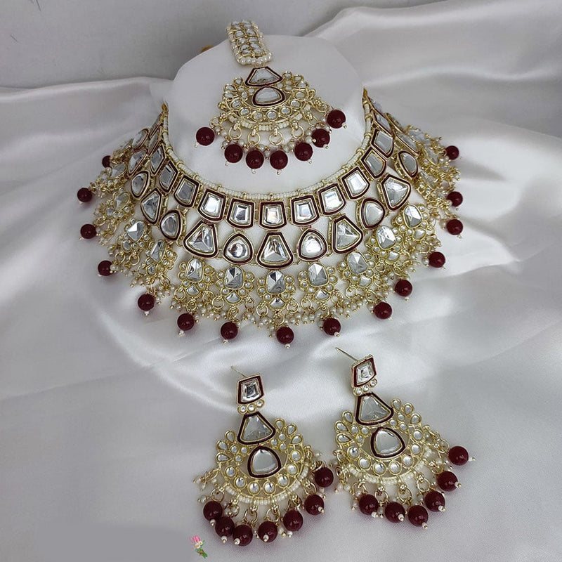 Lucentarts Jewellery Gold Plated Kundan And Pearl Choker Necklace Set