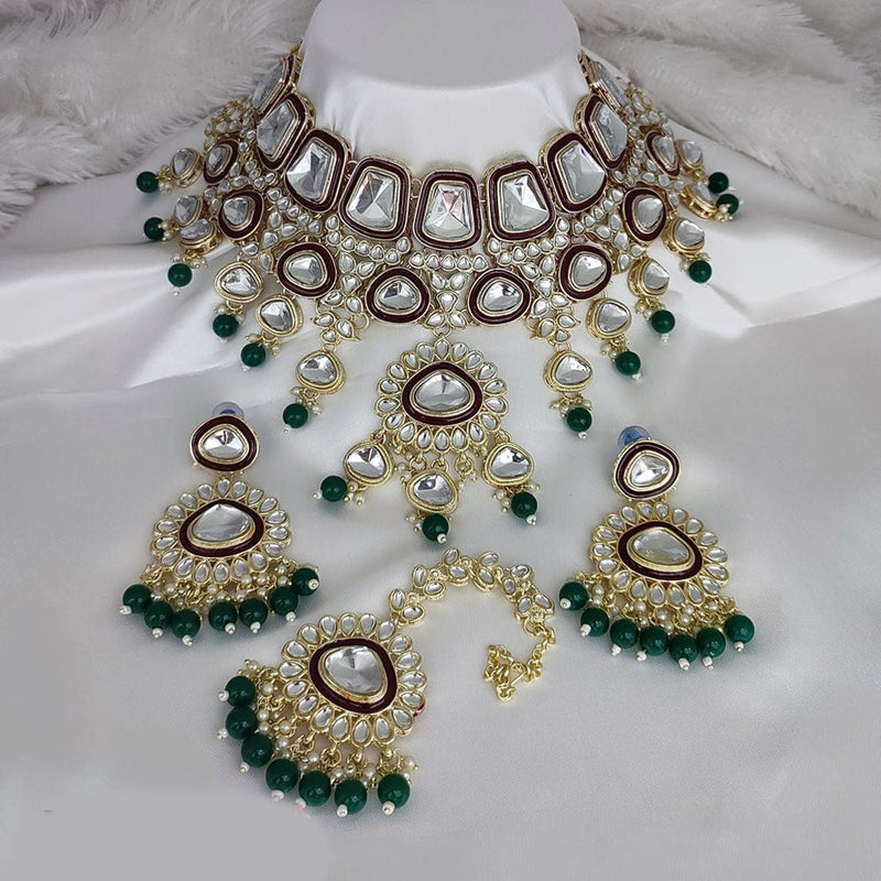 Lucentarts Jewellery Gold Plated Kundan And Pearl Choker Necklace Set