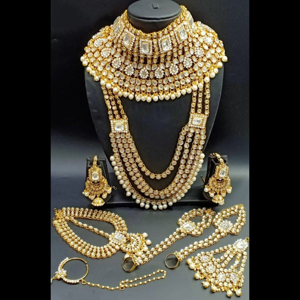 Lucentarts Jewellery Gold Plated Kundan Bridal Set