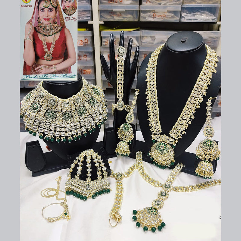 Lucentarts Jewellery Gold Plated Kundan Bridal Set