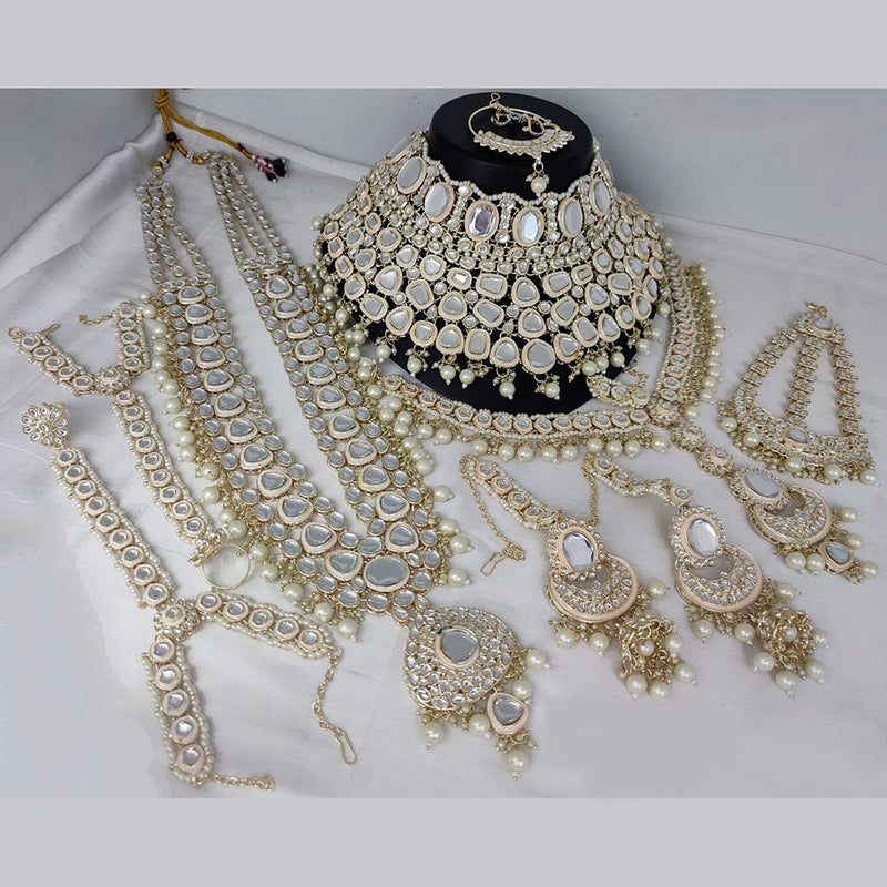 Lucentarts Jewellery Gold Plated Kundan And Meenakari Bridal Set