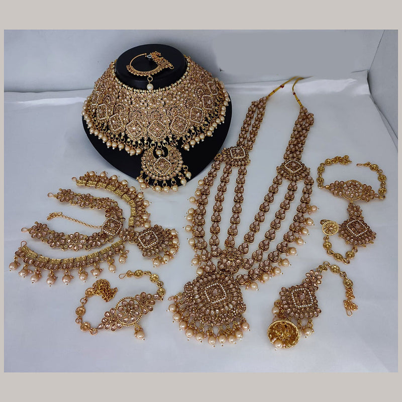 Lucentarts Jewellery Gold Plated Kundan Bridal Set